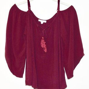 Socialite Cold Shoulder Top - Medium